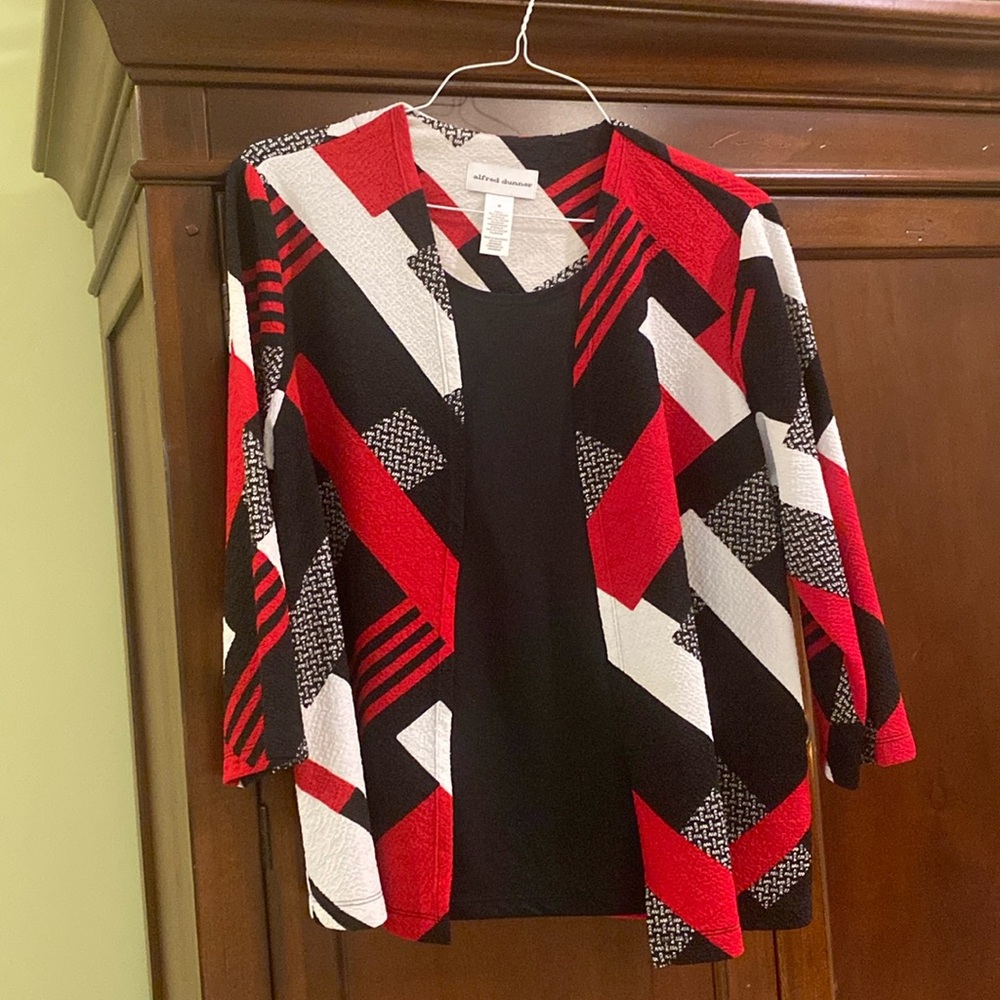 Size medium, Alfred Dunner jacket blouse